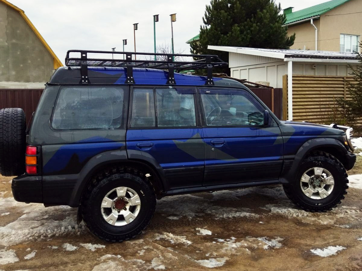   Mitsubishi Pajero